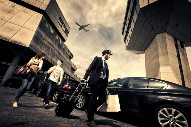 http://www.auroraairporttaxi.com